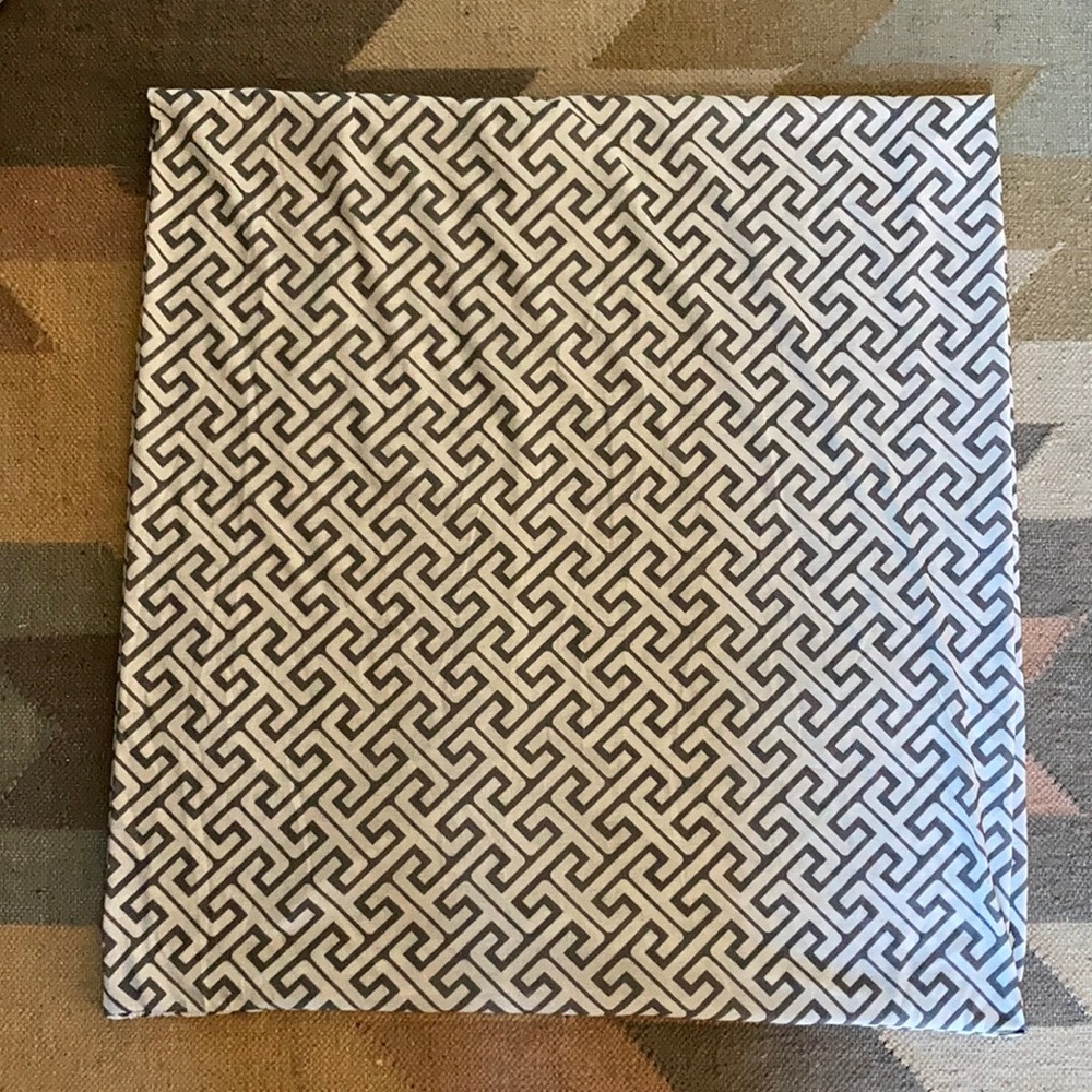 Nursing Infinity Scarf - Picture 3 of 5